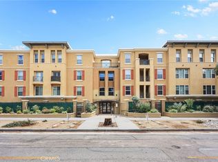 128 N Oak Knl UNIT 206, Pasadena, CA 91101