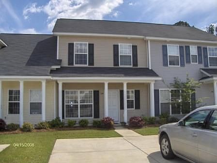 1st image of 139 Black River Dr