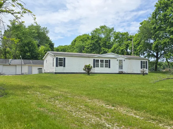 5580 S Meridian Rd, Hudson, MI 49247