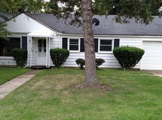 3005 Risley Dr, Lansing, MI 48917