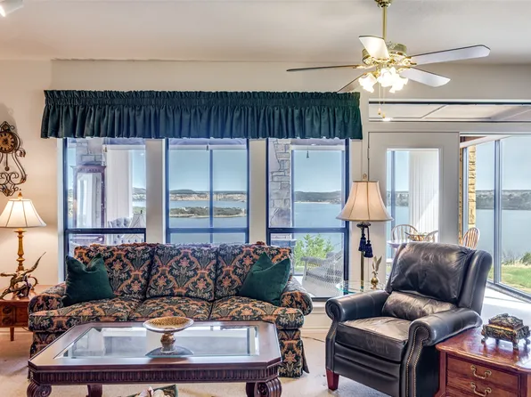 103 Eagle Point, Graford, TX 76449