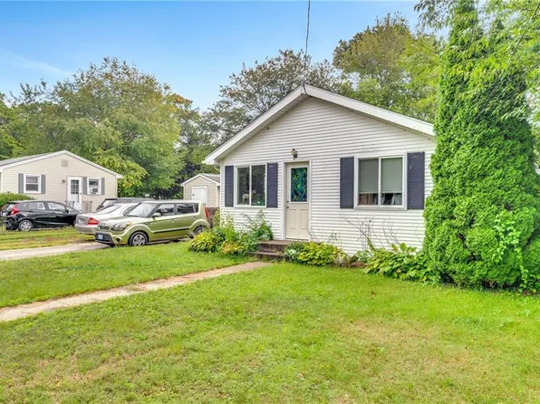 86 Lane 5, Warwick, RI 02888