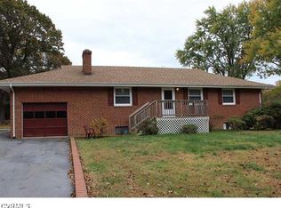 1411 Warwick Park Rd, Henrico, VA 23231