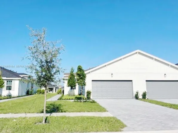 1375 Tangled Orchard Trce, Loxahatchee, FL 33470