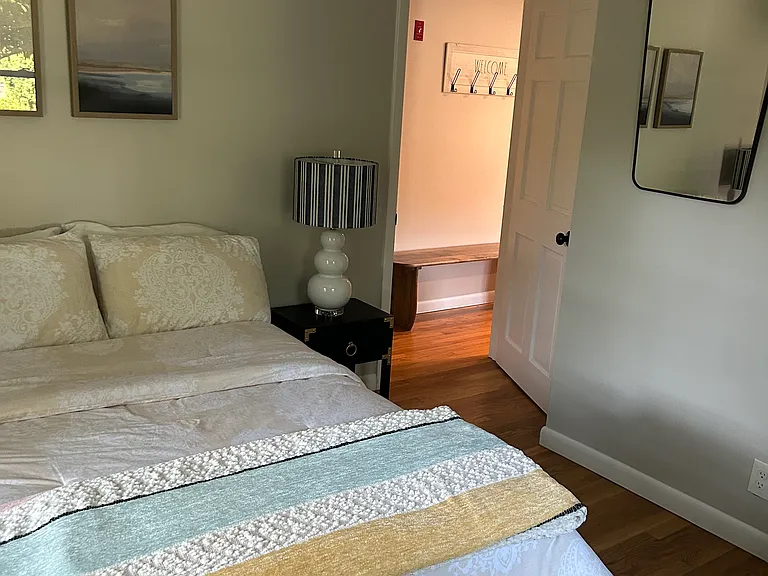 164 Riverside Dr — Photo 8