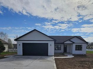 303 S Willowbrook Rd, Coldwater, MI 49036