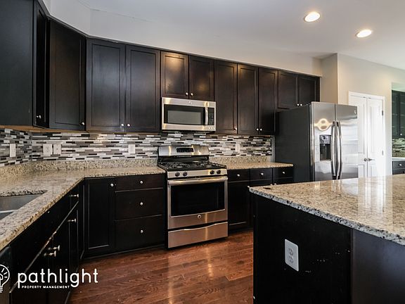 2nd image of 12340 Echo Hill Pl
