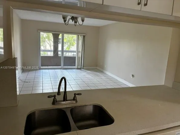 7830 Camino Real #K-310, Miami, FL 33143