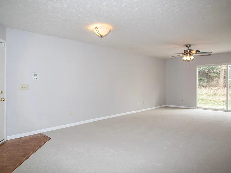 870 Southmeadow Cir #102 — Photo 6