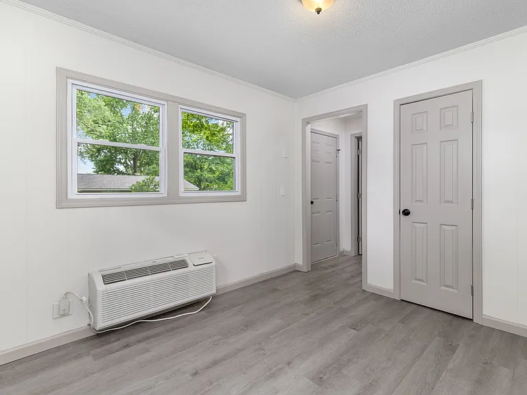 1100 Beckham Ave #C — Photo 8
