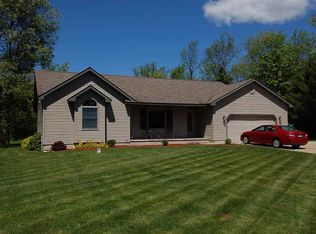 3568 Driftwood Dr, Cadillac, MI 49601