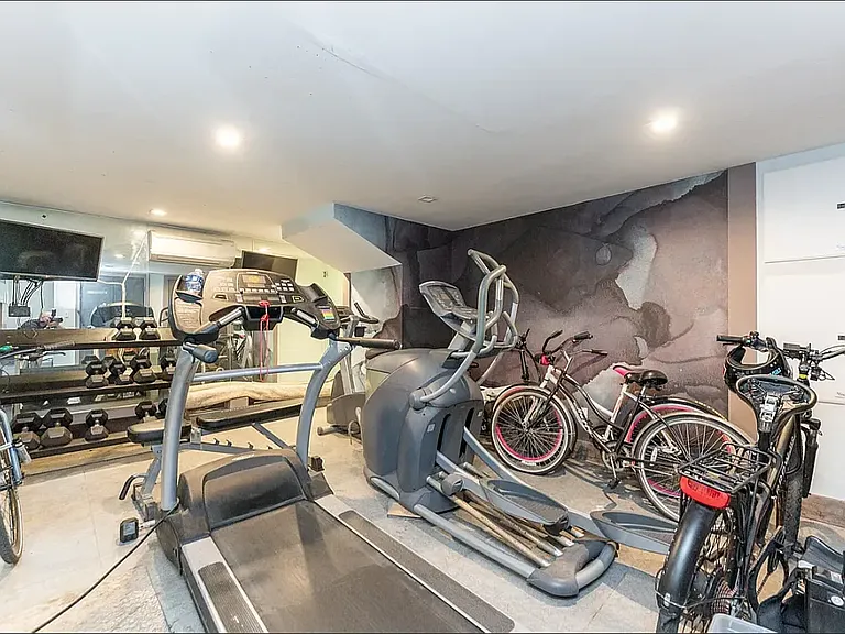 1649 Summerfield St #2A — Photo 14
