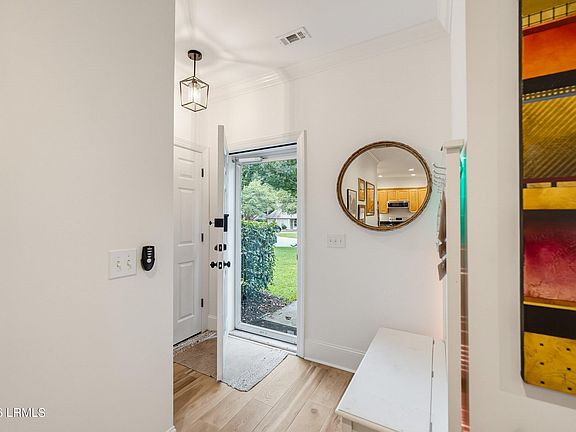 3rd image of 417 Joshua Court