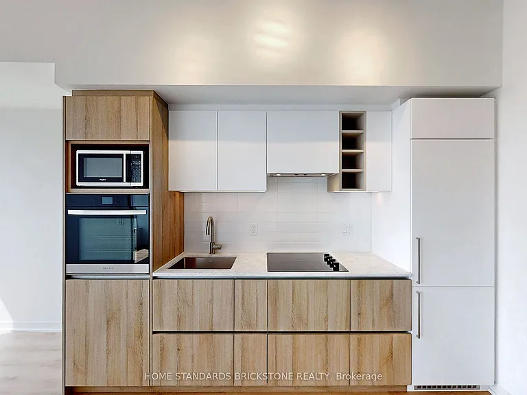 319 Jarvis St #2717 — Photo 3