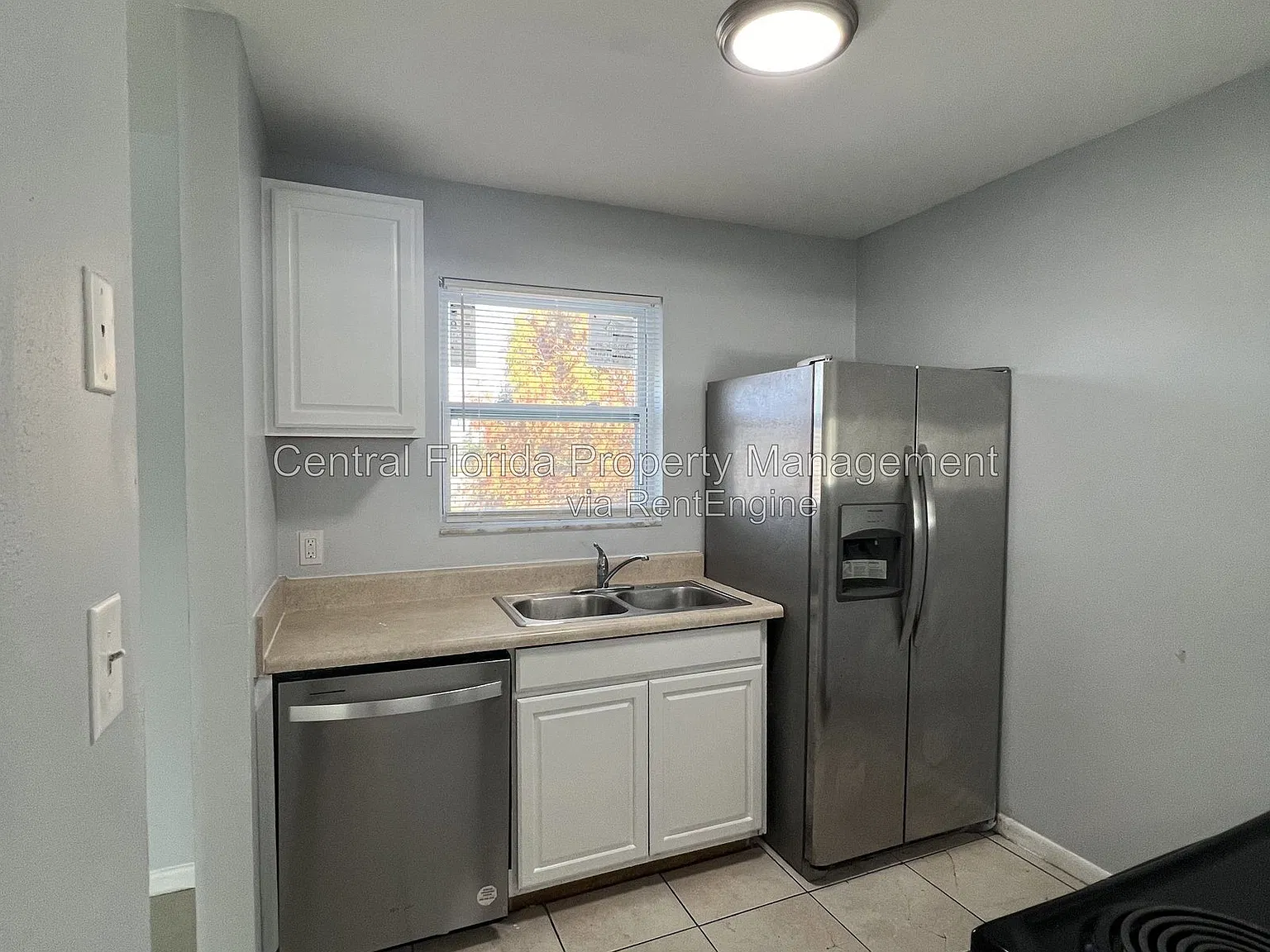 2 bed, 2.0 bath, 938 sqft, $1,399 — Photo 3