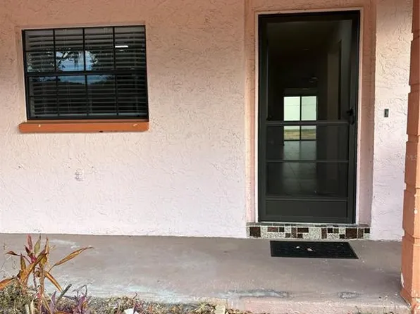 13250 Ridge Rd APT 1-6, Largo, FL 33778