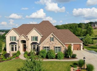 140 Majestic Dr, Mars, PA 16046