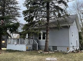 5610 Griswold Rd, Kimball, MI 48074