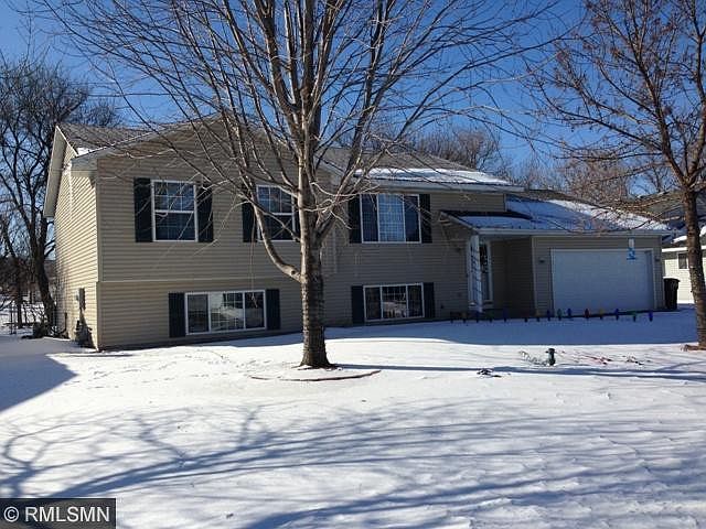 1st image of 1017 Lacy Ln