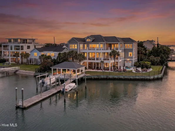 24 W Salisbury Street, Wrightsville Beach, NC 28480