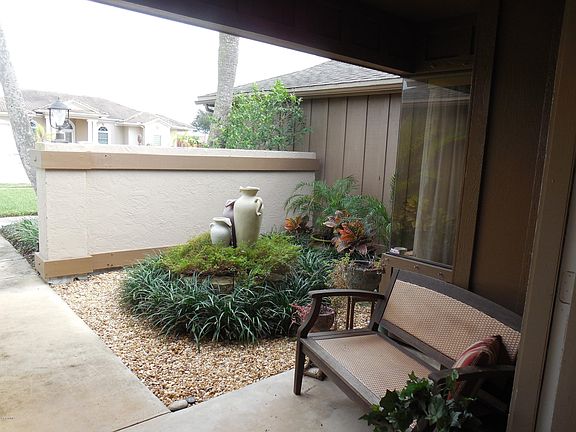 2nd image of 2225 Sykes Creek Dr