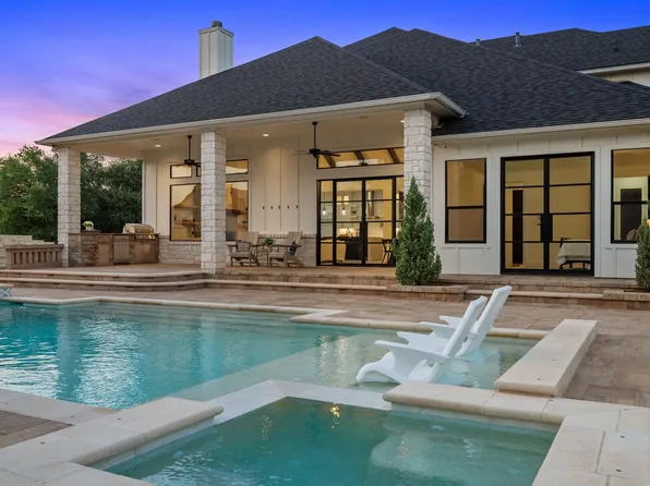 112 Davis Ln, Georgetown, TX 78633
