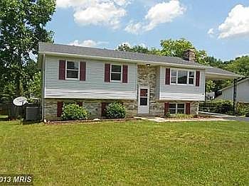 2nd image of 10944 Bridle Path Cir