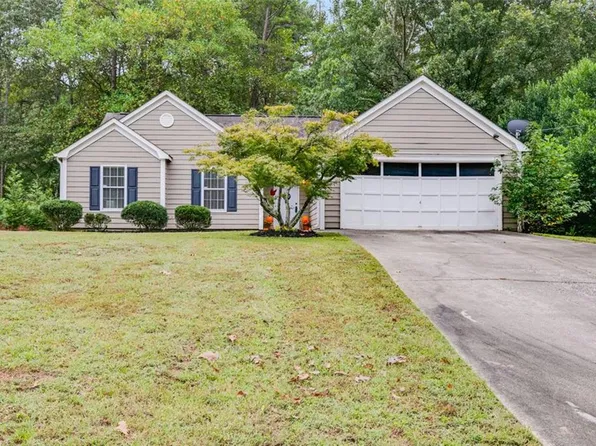 353 Springbrooke Trl, Dallas, GA 30157