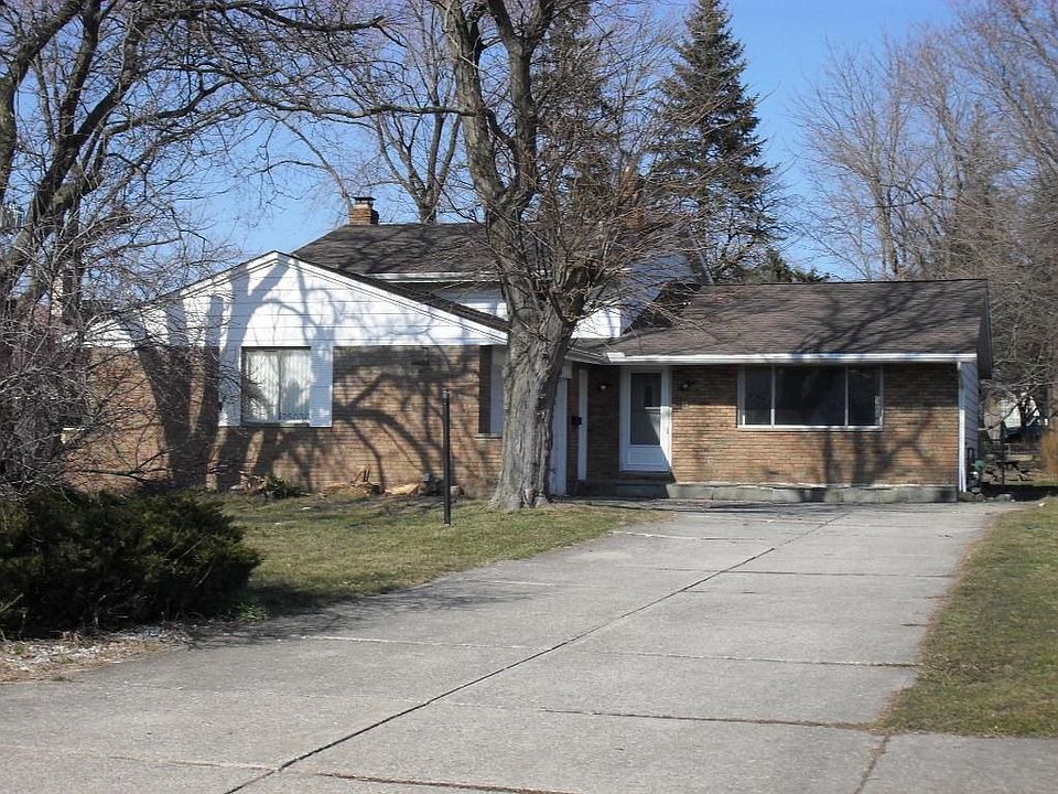1st image of 25036 Arlington Ln
