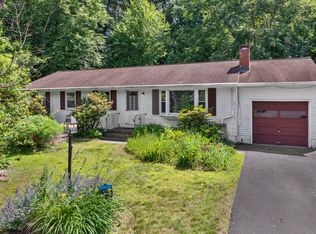 111 Farmstead Rd, East Hartford, CT 06118