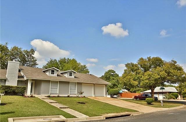 1st image of 7404 Brookhollow Dr