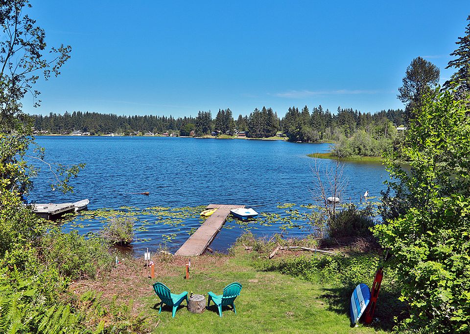 Welcome to Deer Lake!