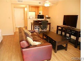 1st image of 5325 Newcastle Ave Unit 233