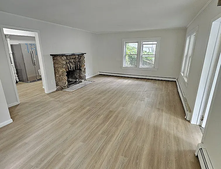 616 Lakes Rd — Photo 3