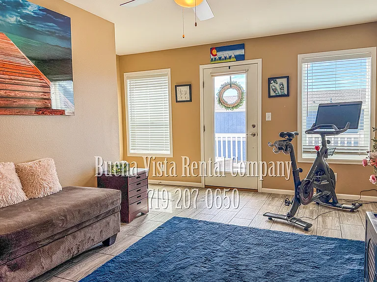Barnwood Dr — Photo 31