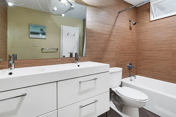 Sold by Cooper & Cooper Real Estate | media 7