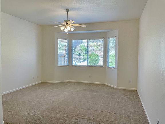 5th image of 425 Renpoint Ct