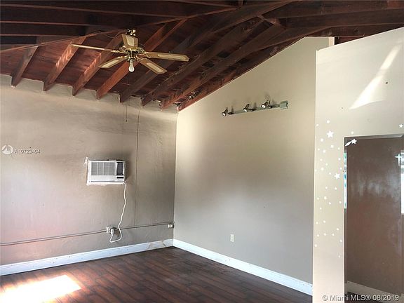 3rd image of 5515 La Gorce Dr