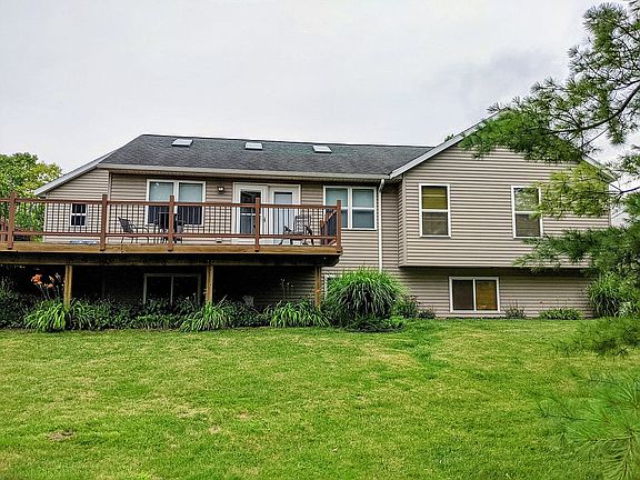 3rd image of 2055 Shiloh Point Dr SE