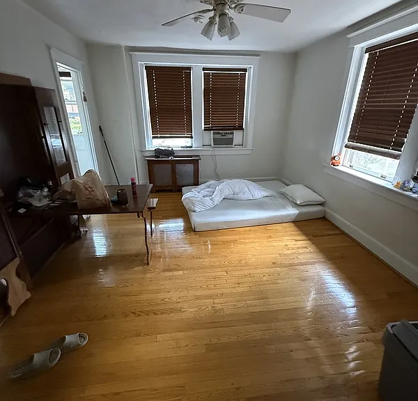 210 Drummond Pl #5 — Photo 15