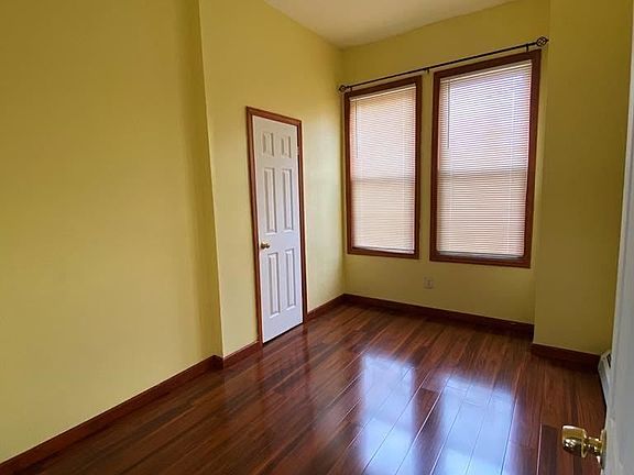 3rd image of 839 Jennings St #1A