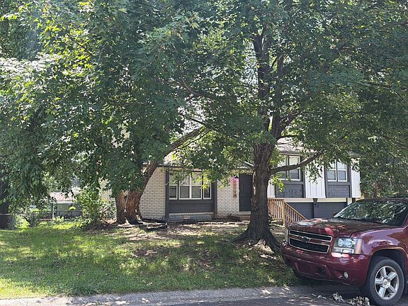 2nd image of 12105 E 39th Ter S