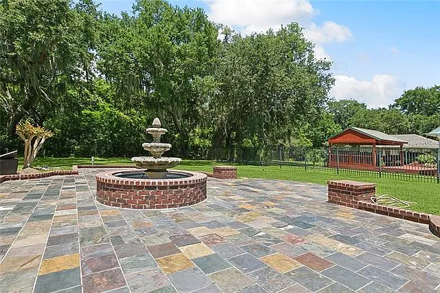 150 Maud Olive Dr — Photo 28