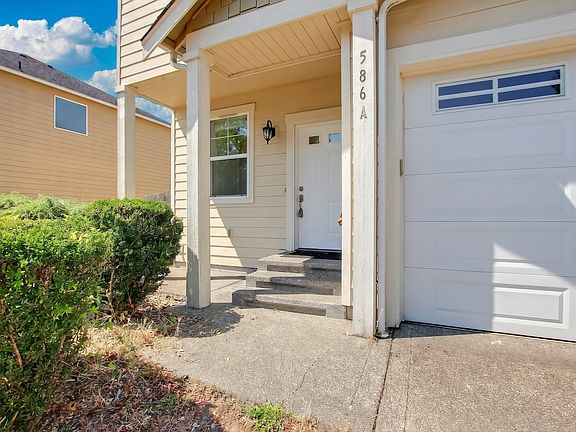 3rd image of 586 Beaver Blvd #A