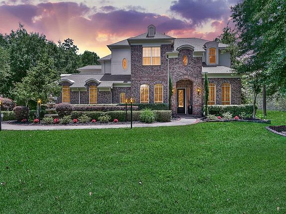 GORGEOUS AS THE SUN SETS.