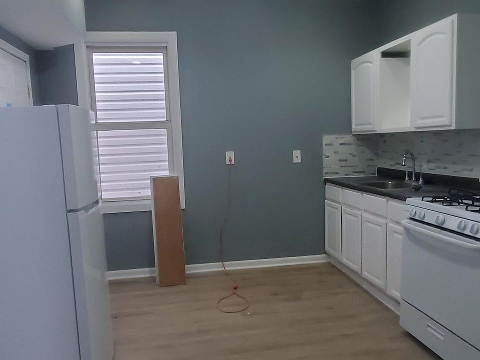 1st image of 795 Bergen St #1