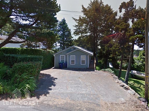 3rd image of 1604 NE 12th St