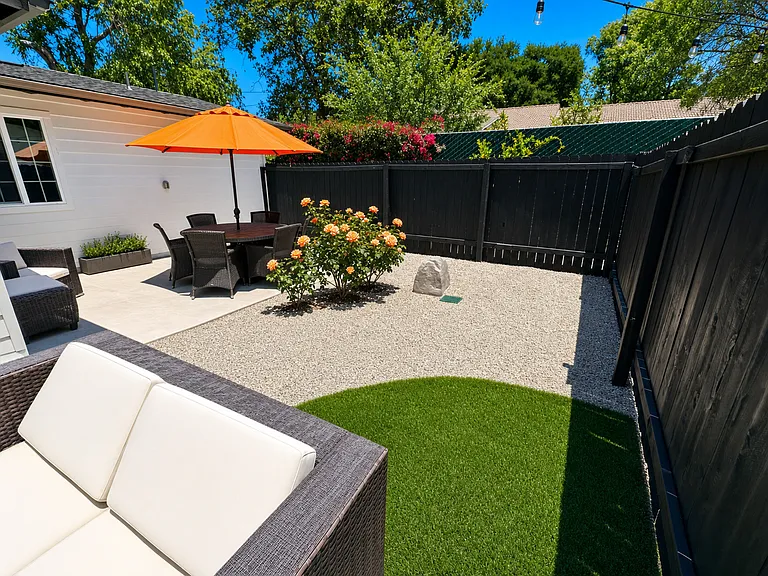 3076 Los Robles Rd #A — Photo 10
