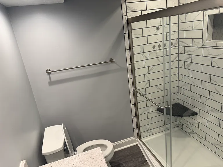 1032 S Court St — Photo 15