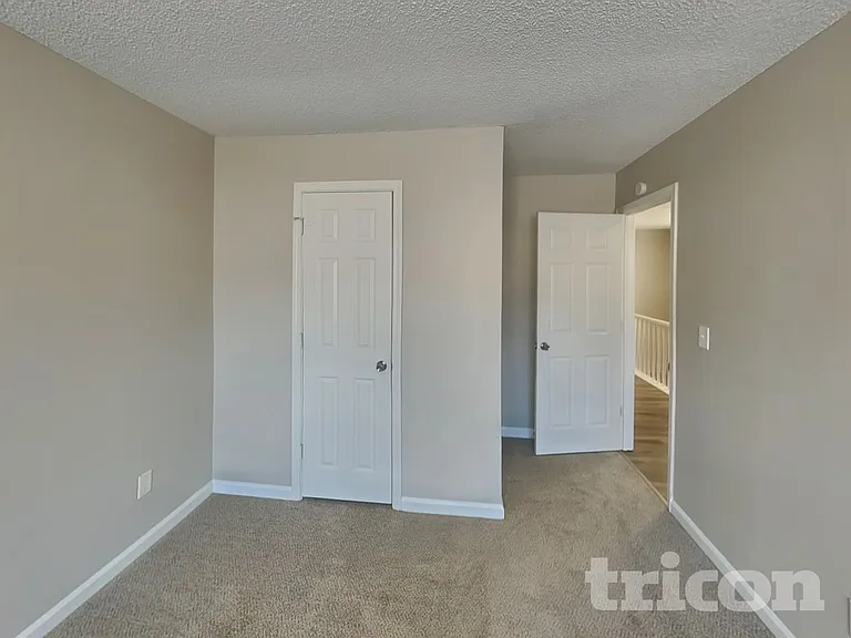 3634 Silver Springs Ct — Photo 10